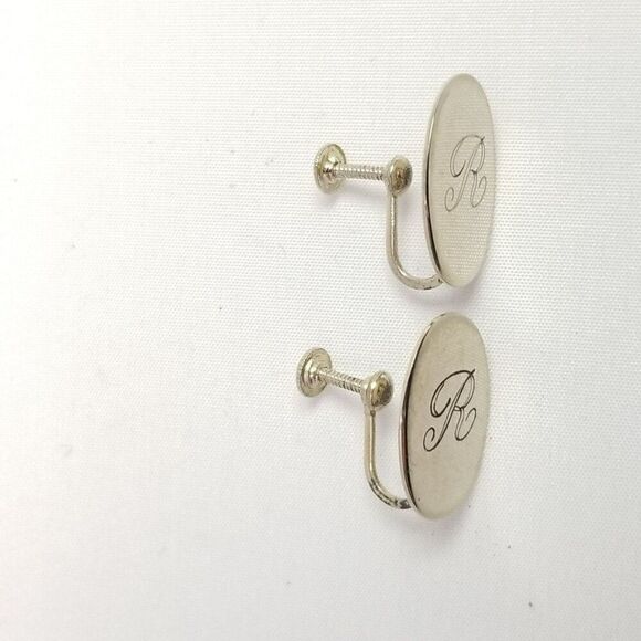 Vintage Letter R Engraved Sterling Silver Clip On Earrings, Oval Shape, Estate - Picture 3 of 9